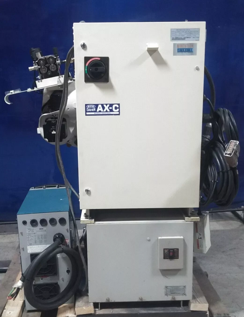 Refurbished OTC Daihen AX-V16 Robotic Welding System - Image 2